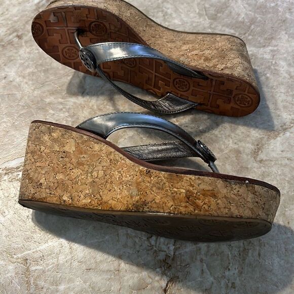 Tory Burch Pewter Cork Wedge Sandals - Picture 4 of 8